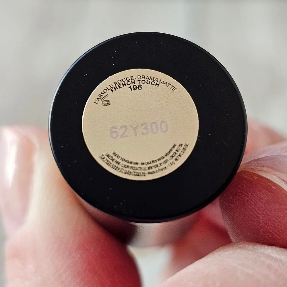 Lancome Lipstick mini‎ size , Drama Matte 196